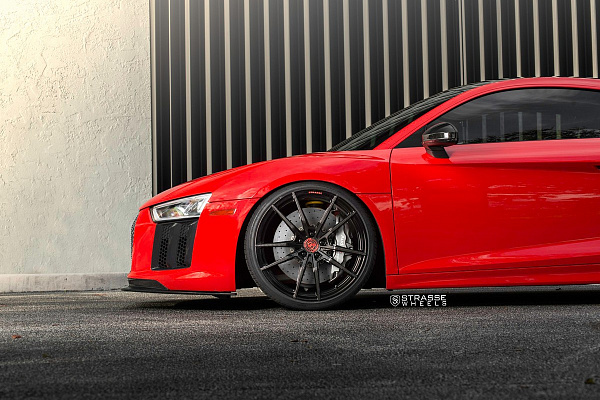 Audi R8 V10 Plus