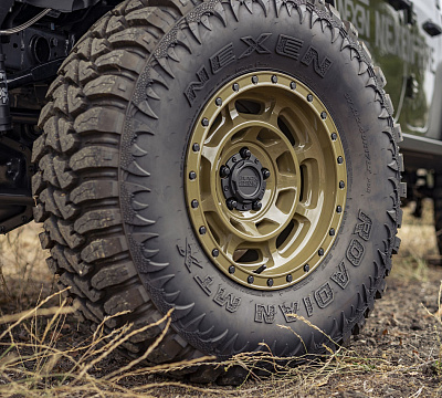 Фото дисков Black Rhino CONVOY на Jeep Gladiator II (JT)