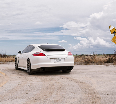 Фото дисков Vossen VFS-1 на Porsche Panamera I