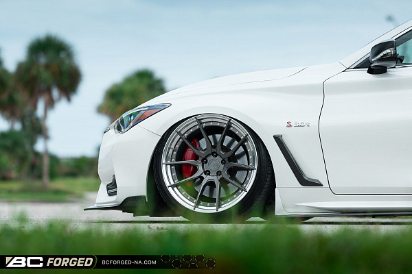 Фото дисков BC Forged HCA162 Глянцевый графит на Infiniti Q60 II