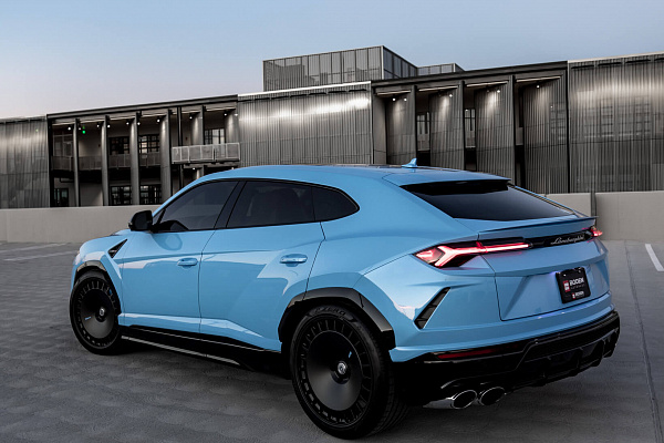 Фото дисков HRE 935M Черный сатин на Lamborghini Urus