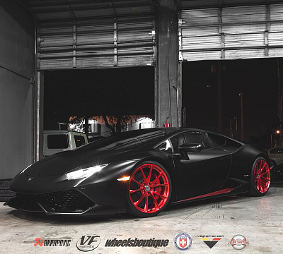 Фото дисков HRE P204 на Lamborghini Huracan