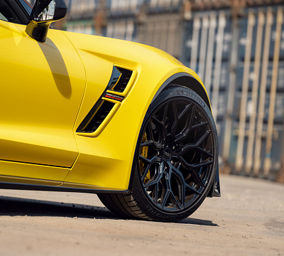 Фото дисков Vossen HF-2 на Chevrolet Corvette C7