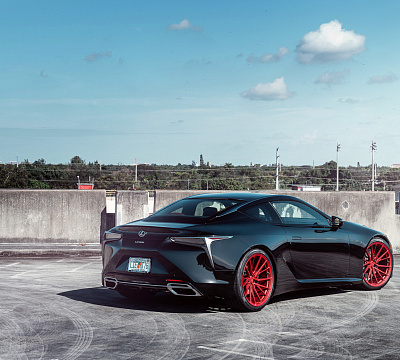 Фото дисков Vossen M-X4T на Lexus LC 500