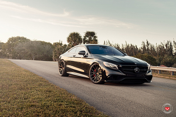Фото дисков Vossen M-X3 Черный сатин на Mercedes-Benz S-Class (W222, C217)