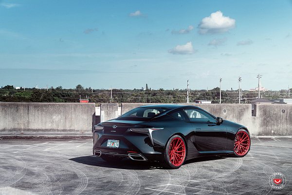 Фото дисков Vossen M-X4T Красный сатин на Lexus LC 500