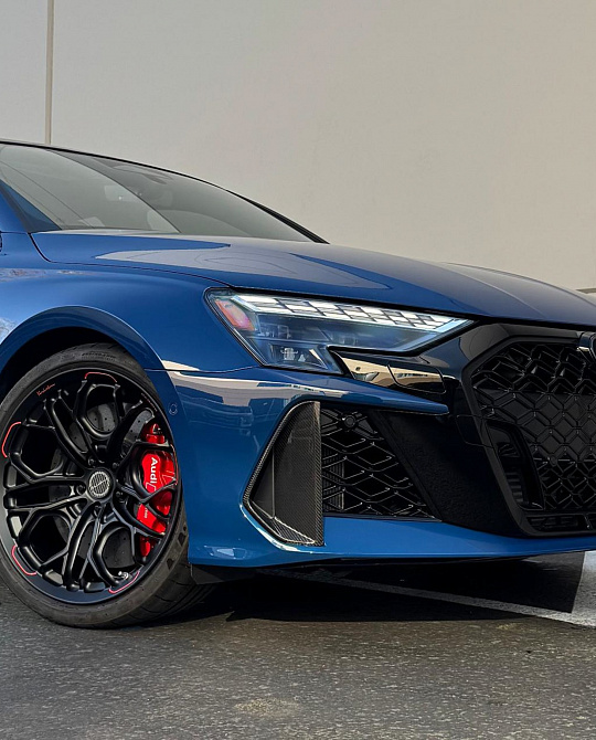 Фото дисков PF14 R / RS Черный сатин на Audi A/S/RS 3 (8Y)