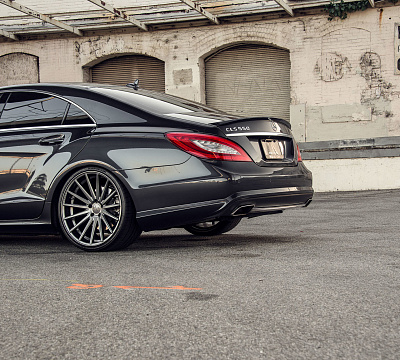 Фото дисков Vossen VFS-2 на Mercedes-Benz CLS (C218)