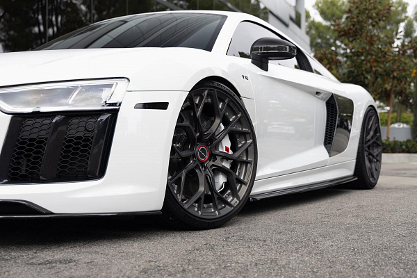 Фото дисков Brixton Forged PF10 Черный сатин на Audi R8 (4S)