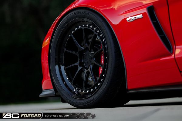 Фото дисков BC Forged LE10 // MLE10 Черный матовый на Chevrolet Corvette C6