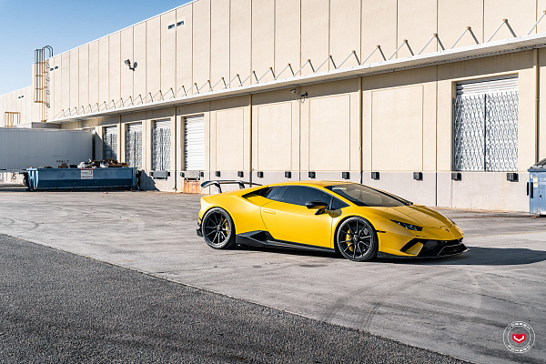 Фото дисков Vossen M-X2 Черный сатин на Lamborghini Huracan
