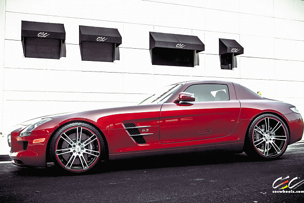 Фото дисков CEC C883 Сатиновый лак на Mercedes-Benz SLS AMG