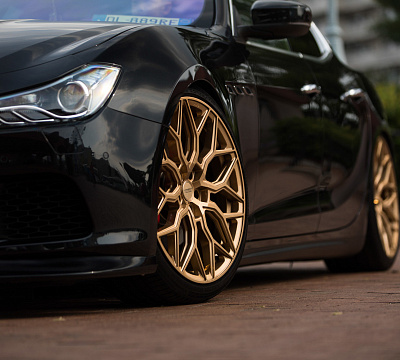 Фото дисков Vossen HF-2 на Maserati Ghibli