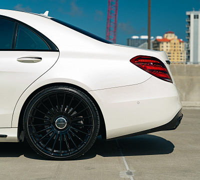 Фото дисков Vossen HF-8 на Mercedes-Benz S-Class (W222, C217)