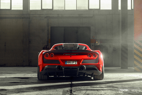 Фото дисков NOVITEC NF10 Черный глянец на Ferrari F8