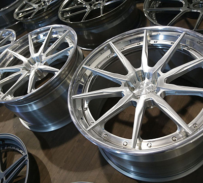 ADV.1 ADV10 Track Spec CS