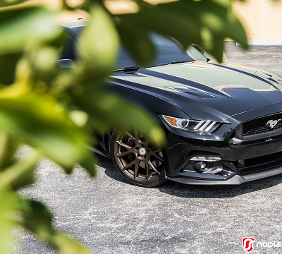 Фото дисков Vossen VFS-10 на Ford Mustang VI