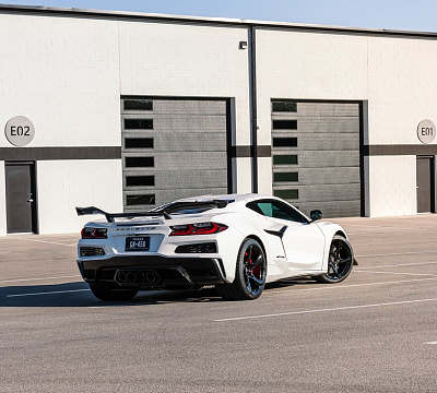 Фото дисков Anrky XR-105 на Chevrolet Corvette C8