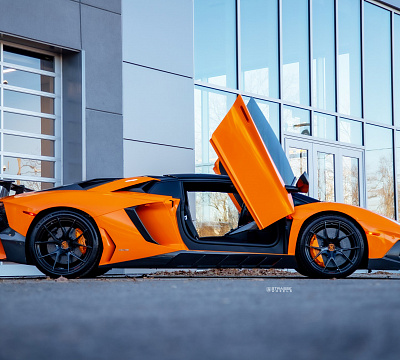 Фото дисков Strasse Wheels SM5R Deep Concave Monoblock на Lamborghini Aventador