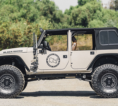 Фото дисков Black Rhino ARMORY на Jeep Wrangler III (JK)