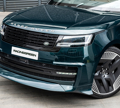 Фото дисков Kahn Type 33 Fintail на Range Rover V