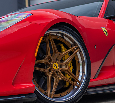 Фото дисков Brixton Forged VL2 на Ferrari 812
