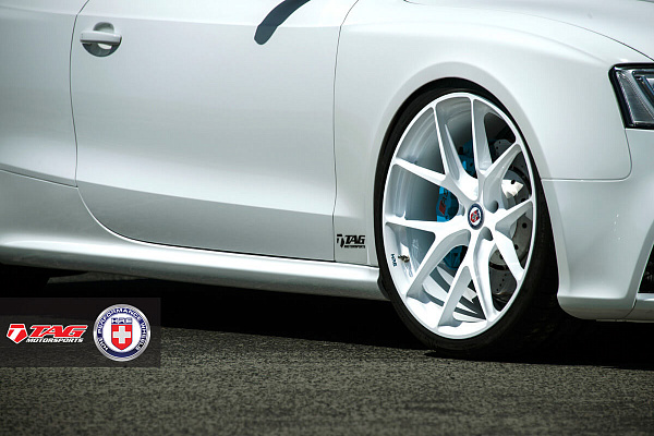 Фото дисков HRE P101 Белый глянец на Audi A/S/RS 5 (8T)