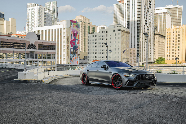 Фото дисков Strasse Wheels SV10M-RS Deep Concave FS Другой цвет на Mercedes-Benz AMG GT I