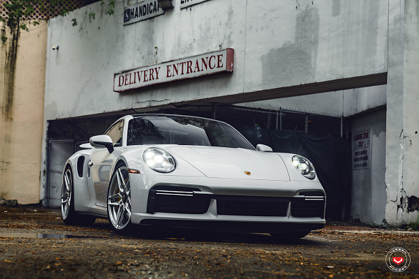 Фото дисков Vossen EVO-1R Глянцевый лак на Porsche 911 VIII