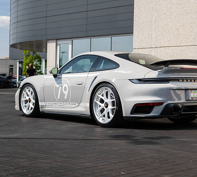 Фото дисков HRE S101SC на Porsche 911 VIII