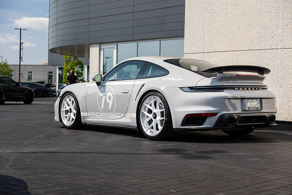 Фото дисков HRE S101SC Белый глянец на Porsche 911 VIII