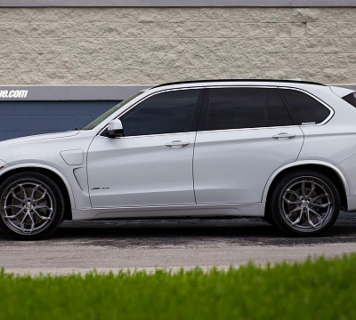 Фото дисков HRE S201H на BMW X5/X5 M (F15/F85)