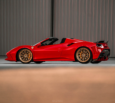 Фото дисков Brixton Forged CM6-R на Ferrari 488