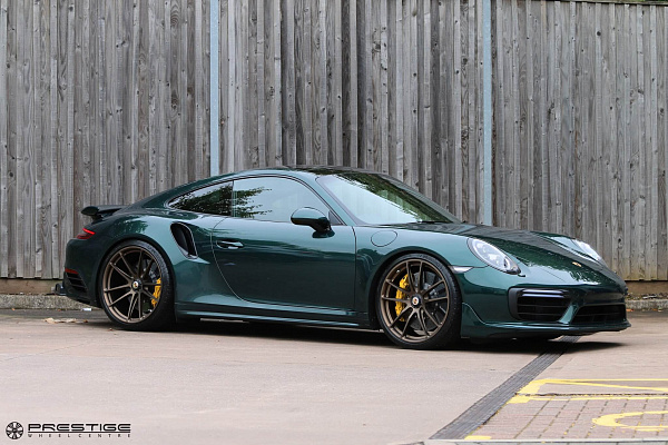 Фото дисков HRE P104 Сатиновая бронза на Porsche 911 VII