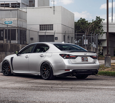 Фото дисков Vossen HF-2 на Lexus GS IV