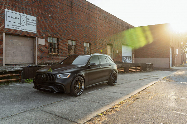 Фото дисков HRE 300 Черный сатин на Mercedes-Benz GLS (X167)