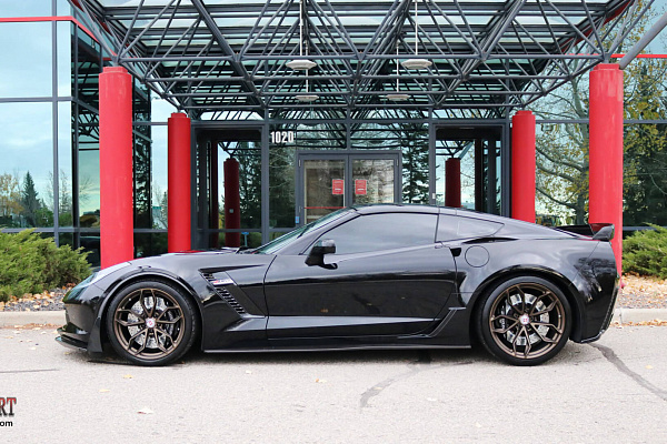 Фото дисков HRE P201 Сатиновая бронза на Chevrolet Corvette C7