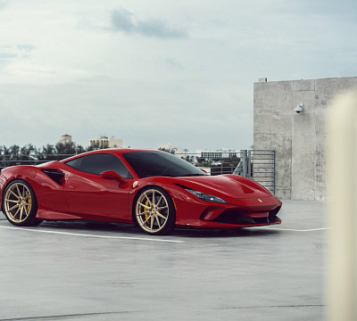 Фото дисков Vossen EVO-2 на Ferrari F8