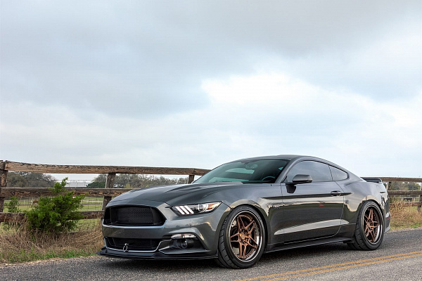 Фото дисков Anrky RS6 Сатиновая медь на Ford Mustang VI