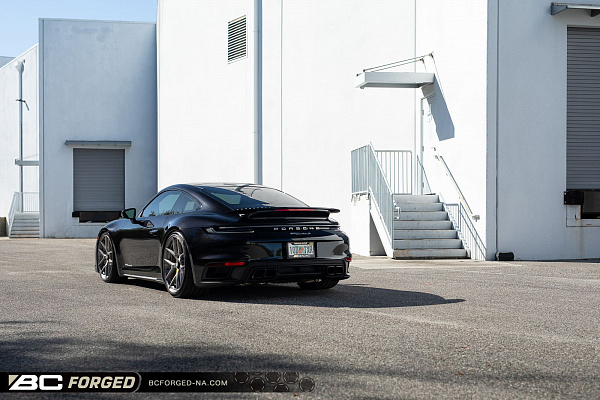 Фото дисков BC Forged HCK196 Сатиновый тонированный лак на Porsche 911 VIII