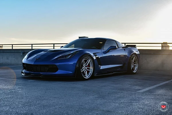 Фото дисков Vossen M-X1 (3-Piece) Глянцевый лак на Chevrolet Corvette C7