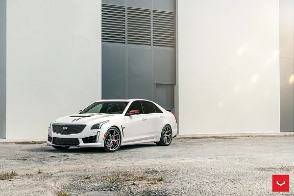 Фото дисков Vossen HF-5 Сатиновый графит на Cadillac CTS III