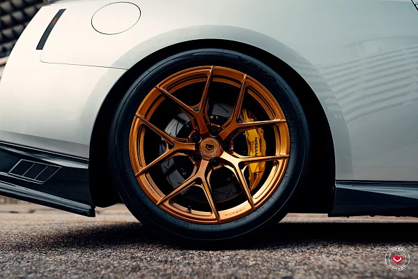 Фото дисков Vossen S21-01 Глянцевая темная медь на Nissan GT-R