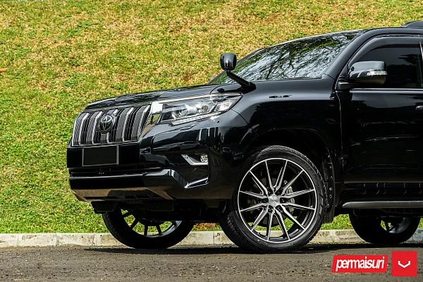 Фото дисков Vossen HF6-1 Алмазная проточка на Toyota Land Cruiser Prado 150