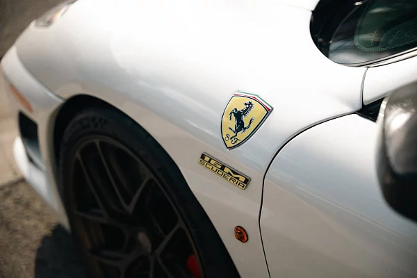 Фото дисков HRE R101 Lightweight Сатиновая бронза на Ferrari F430