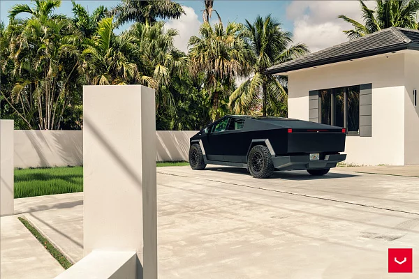 Фото дисков Vossen HFX-1 (6-Lug) Черный глянец на Tesla Cybertruck