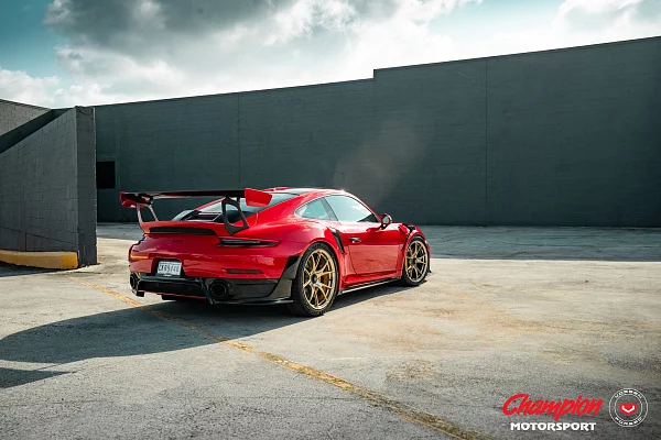 Фото дисков Vossen RS74 Глянцевое золото на Porsche 911 VII