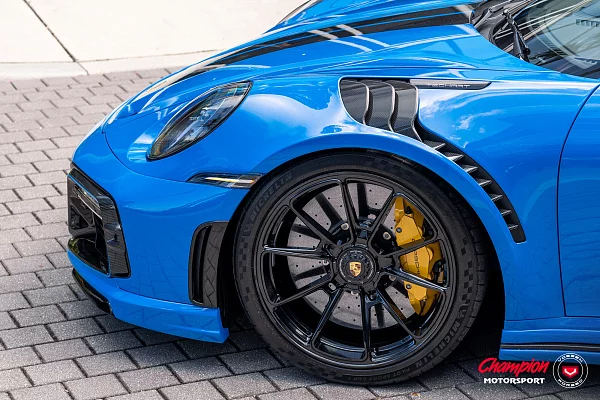 Фото дисков Vossen RS92 Черный глянец на Porsche 911 VIII