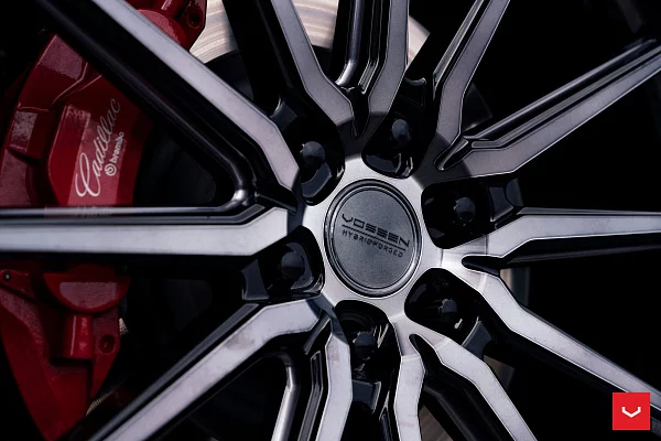 Фото дисков Vossen HF6-1 Глянцевый темный лак на Cadillac Escalade IV