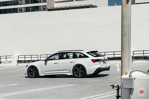 Фото дисков Vossen EVO-1R Глянцевый темный лак на Audi A/RS 6 (C8)